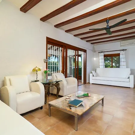 Ginjoler By Aguilarent Jávea